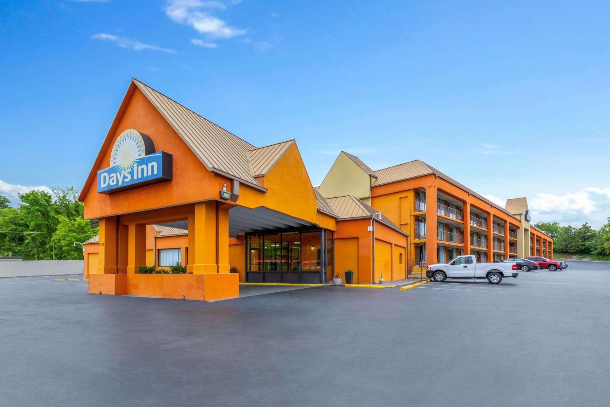 Days Inn By Wyndham Knoxville East Екстер'єр фото